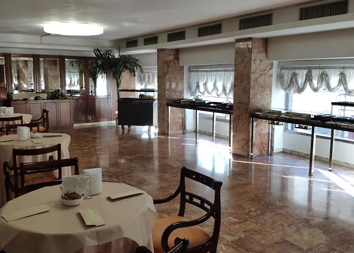 Grand Hotel Duomo Pisa